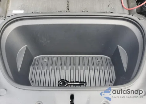 2024 Tesla Model Y from USA, damaged, VIN 7SAYGDEF2RF040813